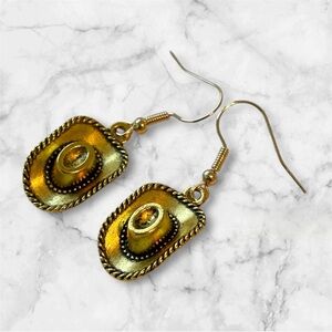 Let’s go girls! Cowboy hat gold plated western hook earrings cowgirl